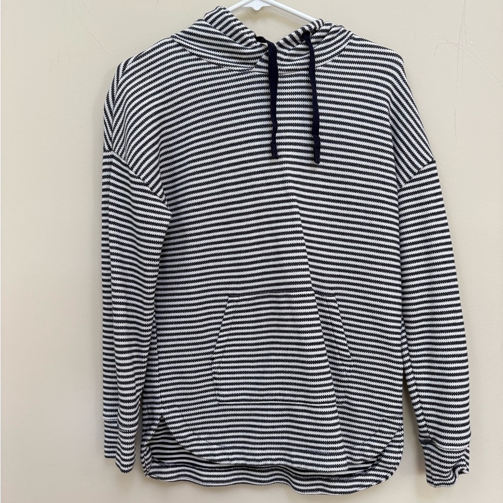 A New Day Women’s XS Hoodie Top with Pocket Blue and White Striped